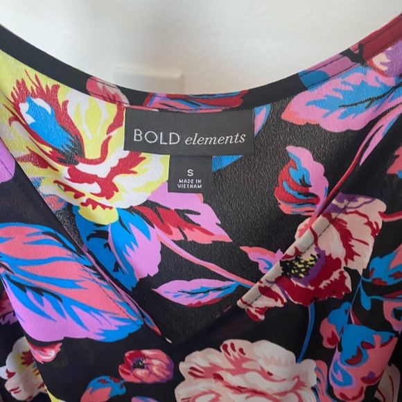 Romper - Picture 2 of 2